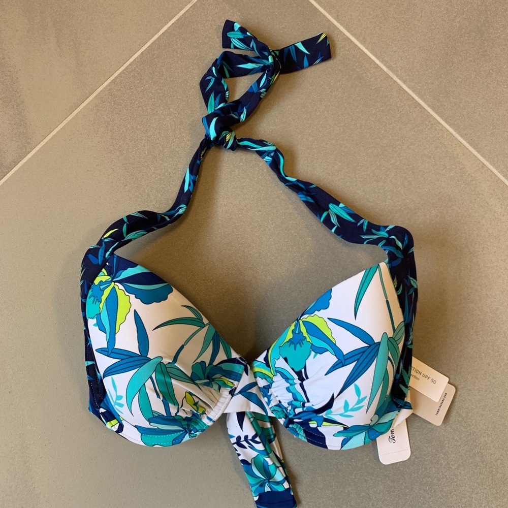 Tommy Bahama Swirl Underwire Halter Bikini Top - Picture 2 of 8